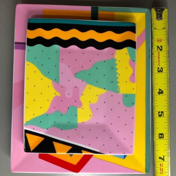 SUPREME (NYC) x ALESSANDRO MENDINI MILANO CERAMIC TRAY SET (2.PCS SET) - Picture 3 of 9